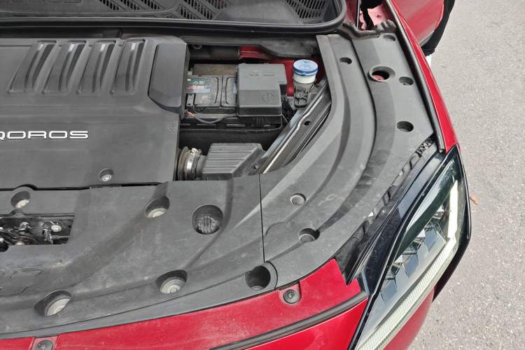 Used Qoros 7 2020 1.8T Flagship Navigation Model Engine Bay Left