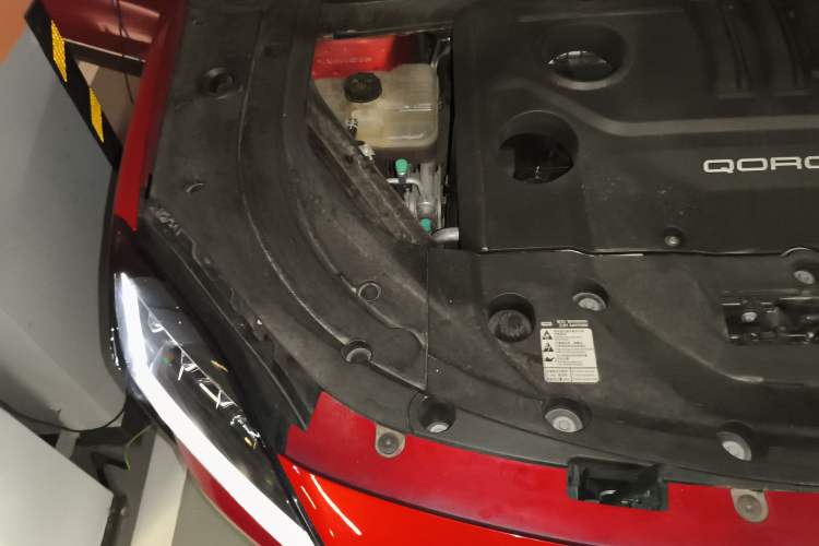Used Qoros 7 2020 1.6T Cruise Luxury Model Engine Bay Right