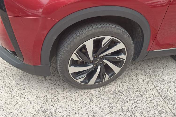 Used Qoros 7 2020 1.8T Flagship Navigation Model Left Front Wheel Hub