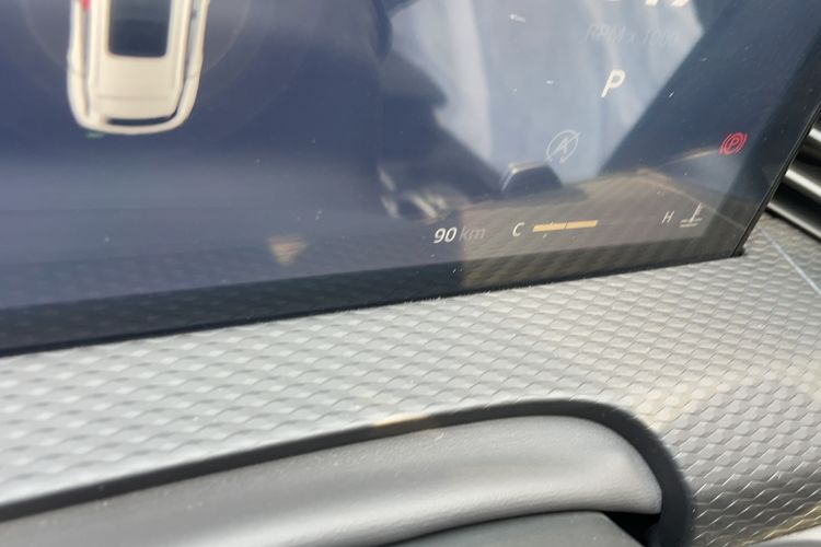 Used Qoros 7 2020 1.6T Escort Elite Model Odometer Close Up