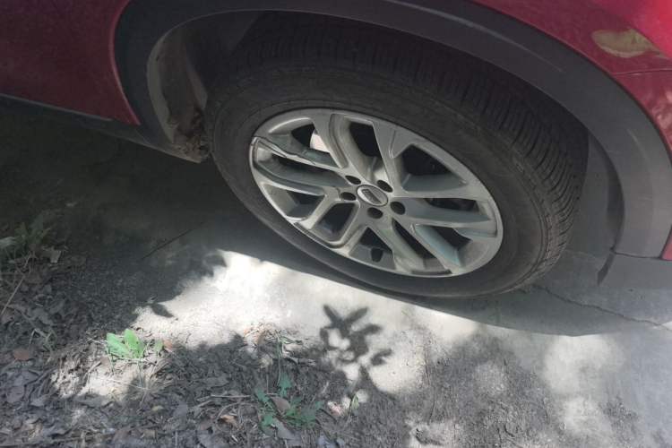 Used Qoros 7 2020 1.6T Escort Elite Model Right Front Wheel Hub