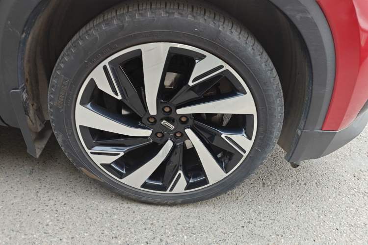 Used Qoros 7 2020 1.8T Flagship Navigation Model Right Front Wheel Hub