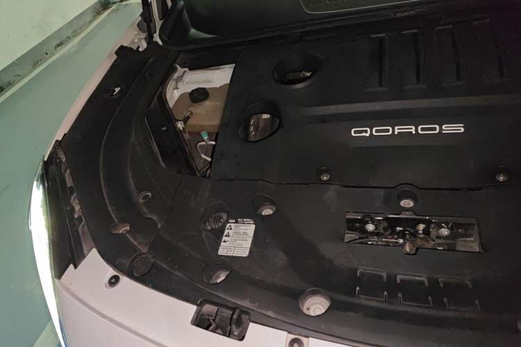 Used Qoros 7 2020 1.8T Flagship Navigation Model Engine Bay Right