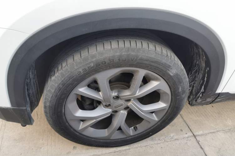 Used Qoros 7 2020 1.6T Cruise Luxury Model Exterior 7