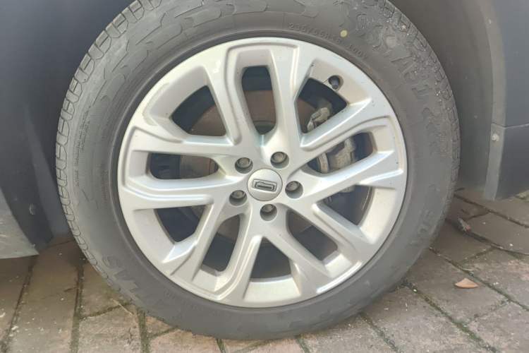 Used Qoros 7 2020 1.6T Escort Elite Model Exterior 7
