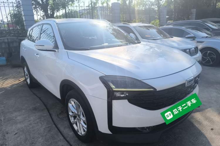 Used Qoros 7 2020 1.6T Escort Elite Model Front Right 45 Deg