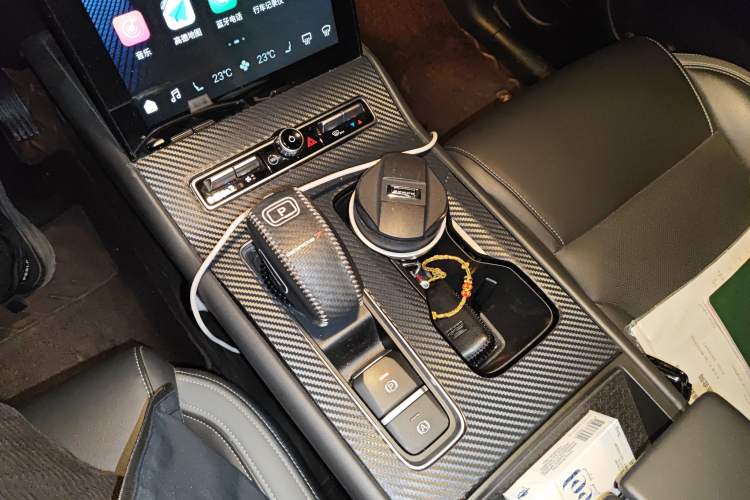 Used Qoros 7 2020 1.8T Flagship Navigation Model Gear Lever