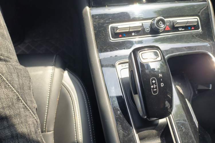 Used Qoros 7 2020 1.6T Cruise Luxury Model Gear Lever