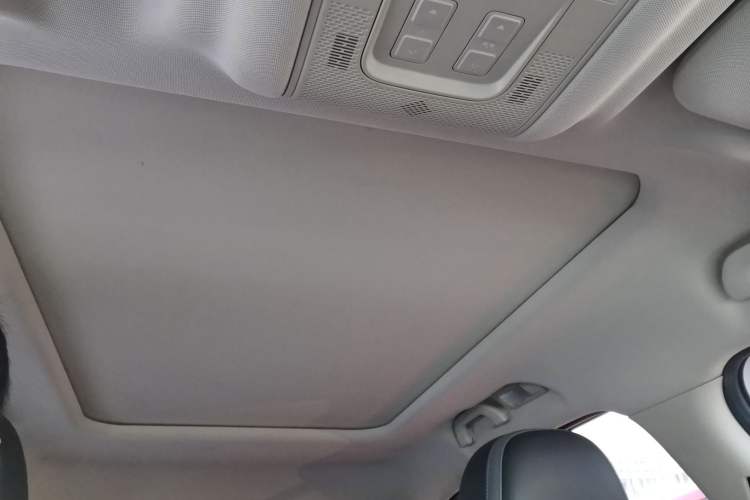 Used Qoros 7 2020 1.6T Cruise Luxury Model Headliner