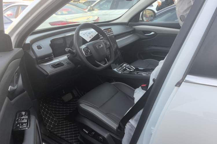 Used Qoros 7 2020 1.8T Cruise Luxury Model Interior 2