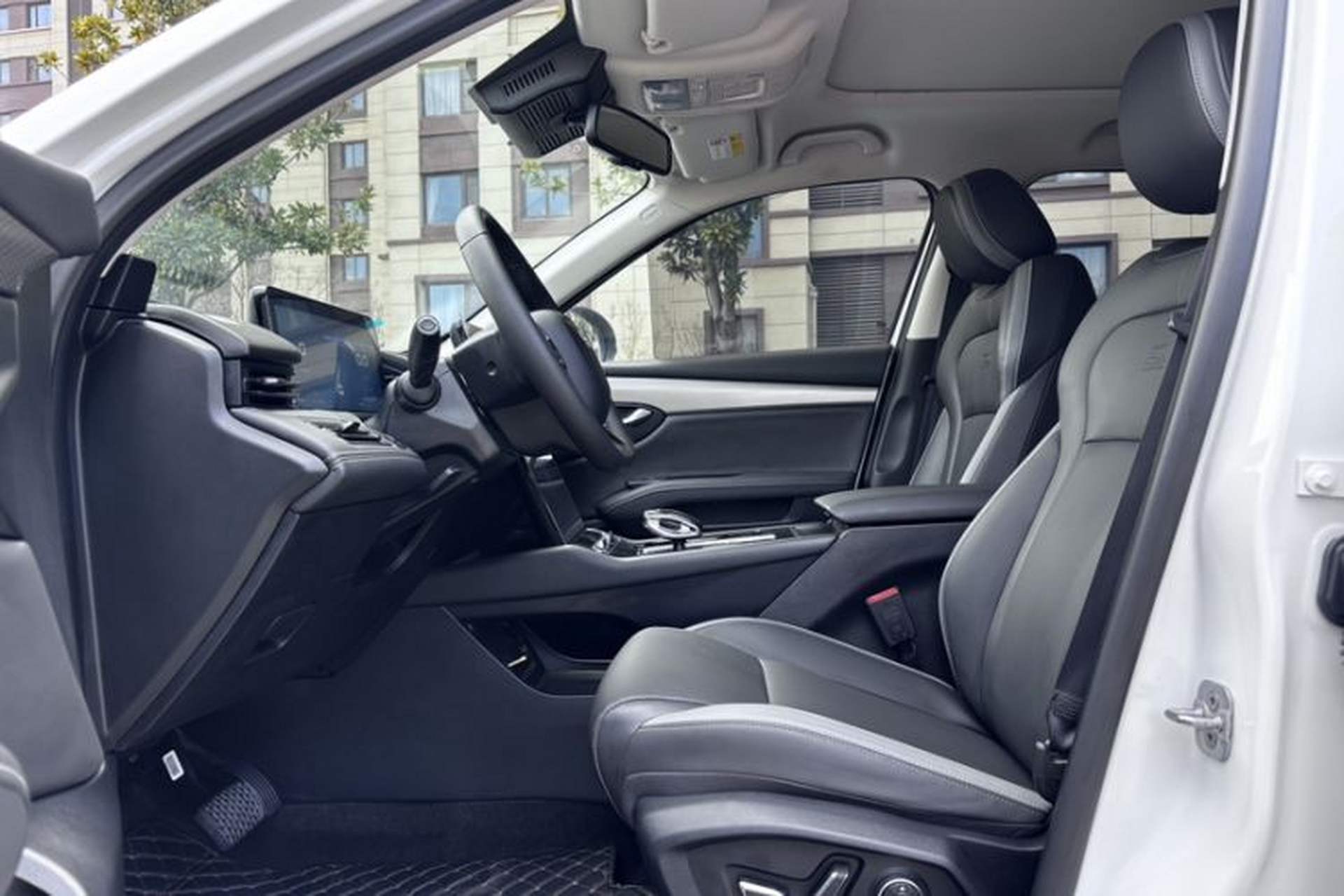 Used Qoros 7 2020 1.6T Cruise Luxury Model Interior 3