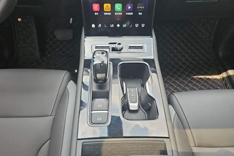 Used Qoros 7 2020 1.6T Escort Elite Model Interior 5