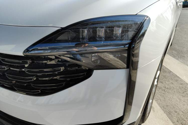 Used Qoros 7 2020 1.8T Escort Elite Edition Left Front Headlight