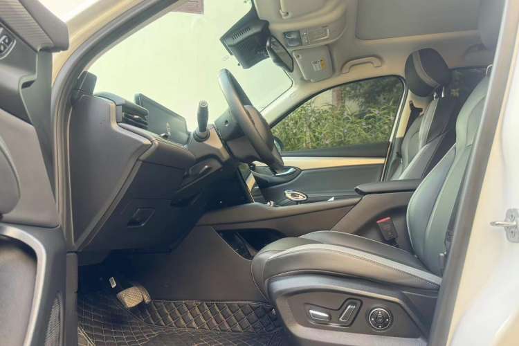 Used Qoros 7 2020 1.8T Flagship Navigation Model Left Front Seat