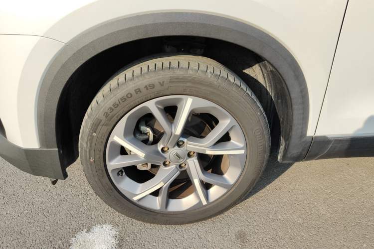 Used Qoros 7 2020 1.6T Cruise Luxury Model Left Front Wheel Hub