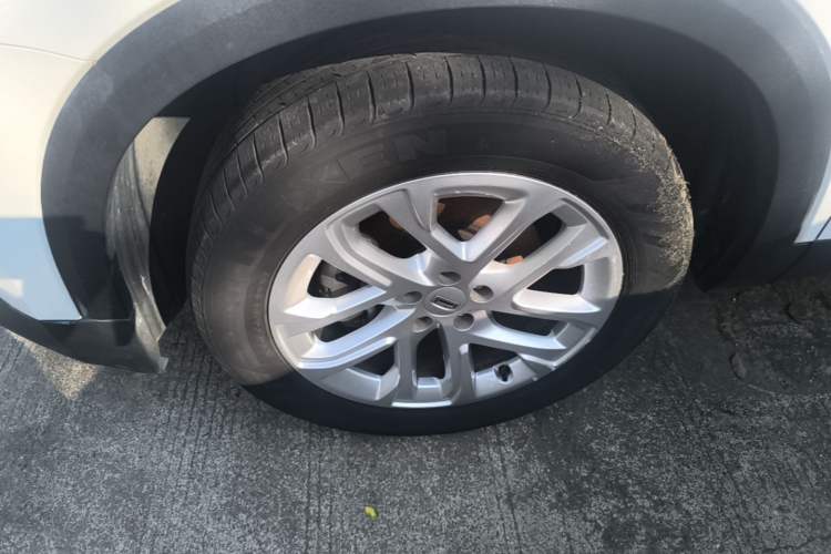 Used Qoros 7 2020 1.6T Escort Elite Model Left Front Wheel Hub
