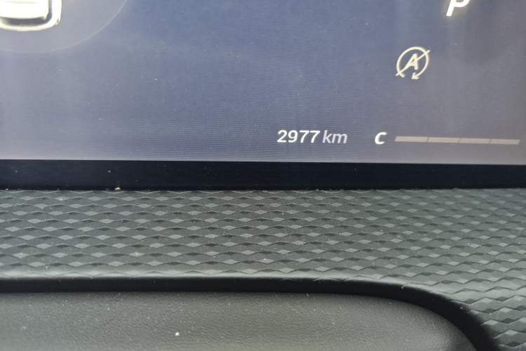 Used Qoros 7 2020 1.8T Escort Elite Edition Odometer Close Up