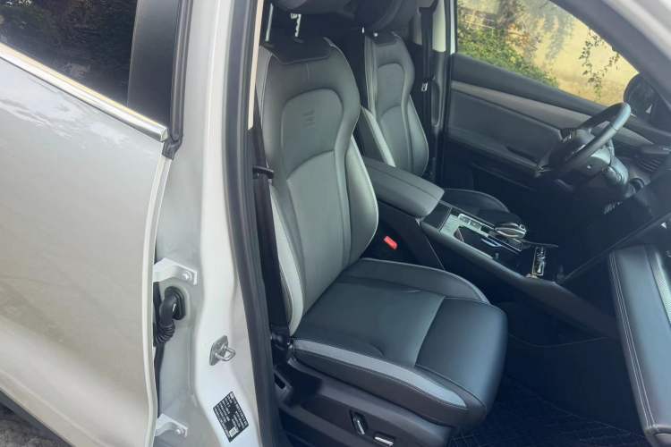 Used Qoros 7 2020 1.8T Flagship Navigation Model Right Front Seat