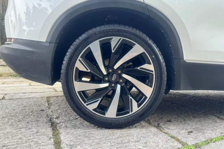 Used Qoros 7 2020 1.8T Flagship Navigation Model Right Rear Wheel Hub