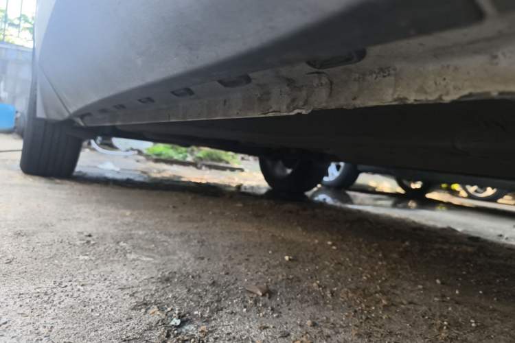 Used Qoros 7 2020 1.6T Escort Elite Model Right Side Sill