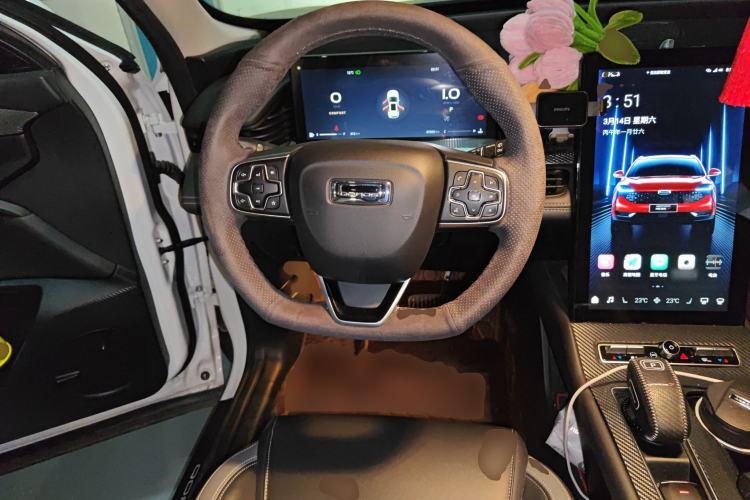 Used Qoros 7 2020 1.8T Flagship Navigation Model Steering Wheel