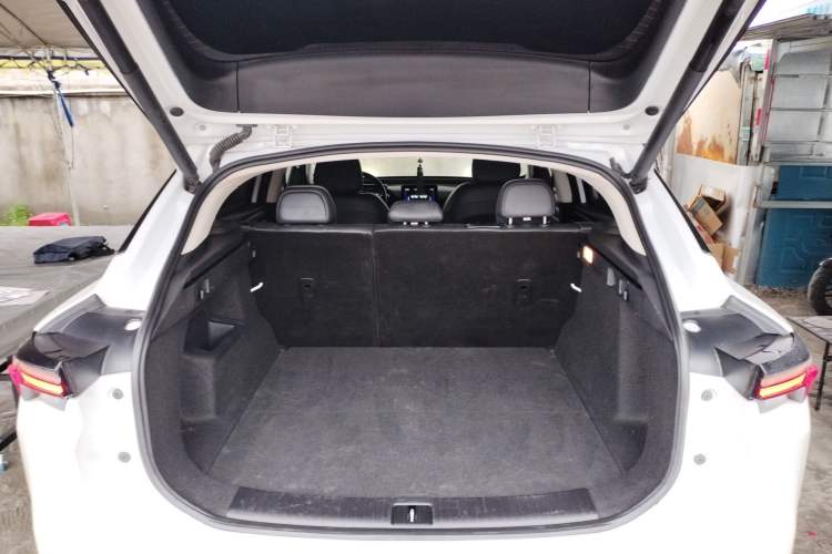Used Qoros 7 2020 1.6T Escort Elite Model Trunk