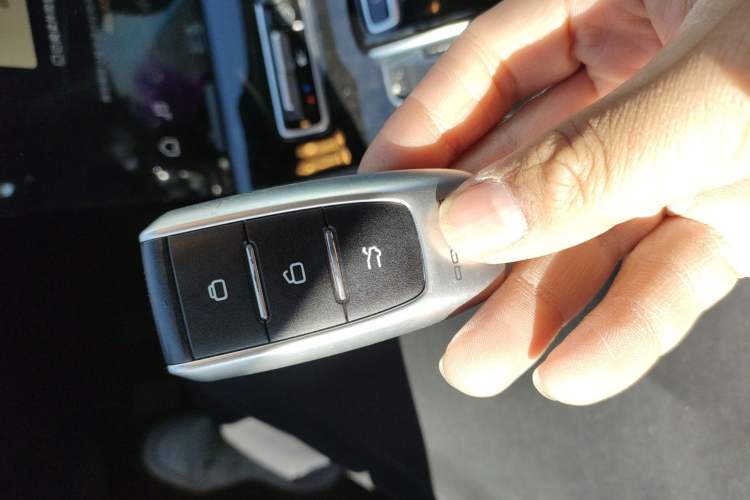 Used Qoros 7 2020 1.6T Cruise Luxury Model Vehicle Key