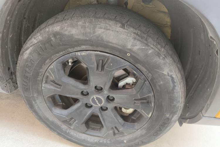 Used Radar Horizon 2023 410 km Entrepreneur Edition Right Front Wheel Hub