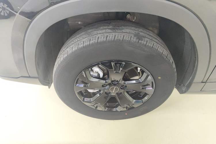 Used Radar Horizon 2023 410 km Science & Innovation Version Left Front Wheel Hub