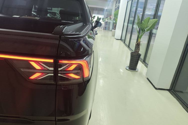 Used Radar Horizon 2023 410 km Science & Innovation Version Right Rear Taillight