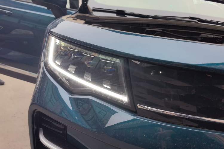 Used Radar Horizon 2023 410 km Entrepreneur Edition Exterior 6