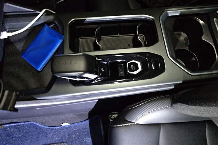 Used Radar Horizon 2023 410 km Entrepreneur Edition Gear Lever