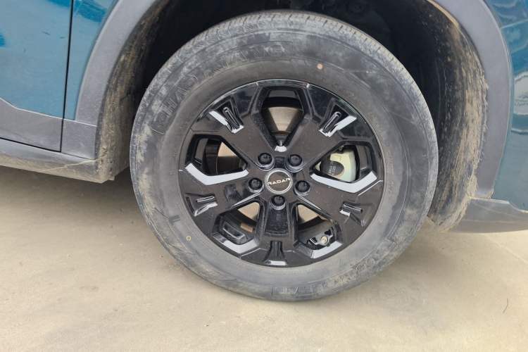 Used Radar Horizon 2023 410 km Entrepreneur Edition Right Front Wheel Hub