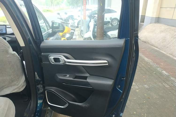 Used Radar Horizon 2023 550 km Enjoyment Edition Right Rear Door Interior