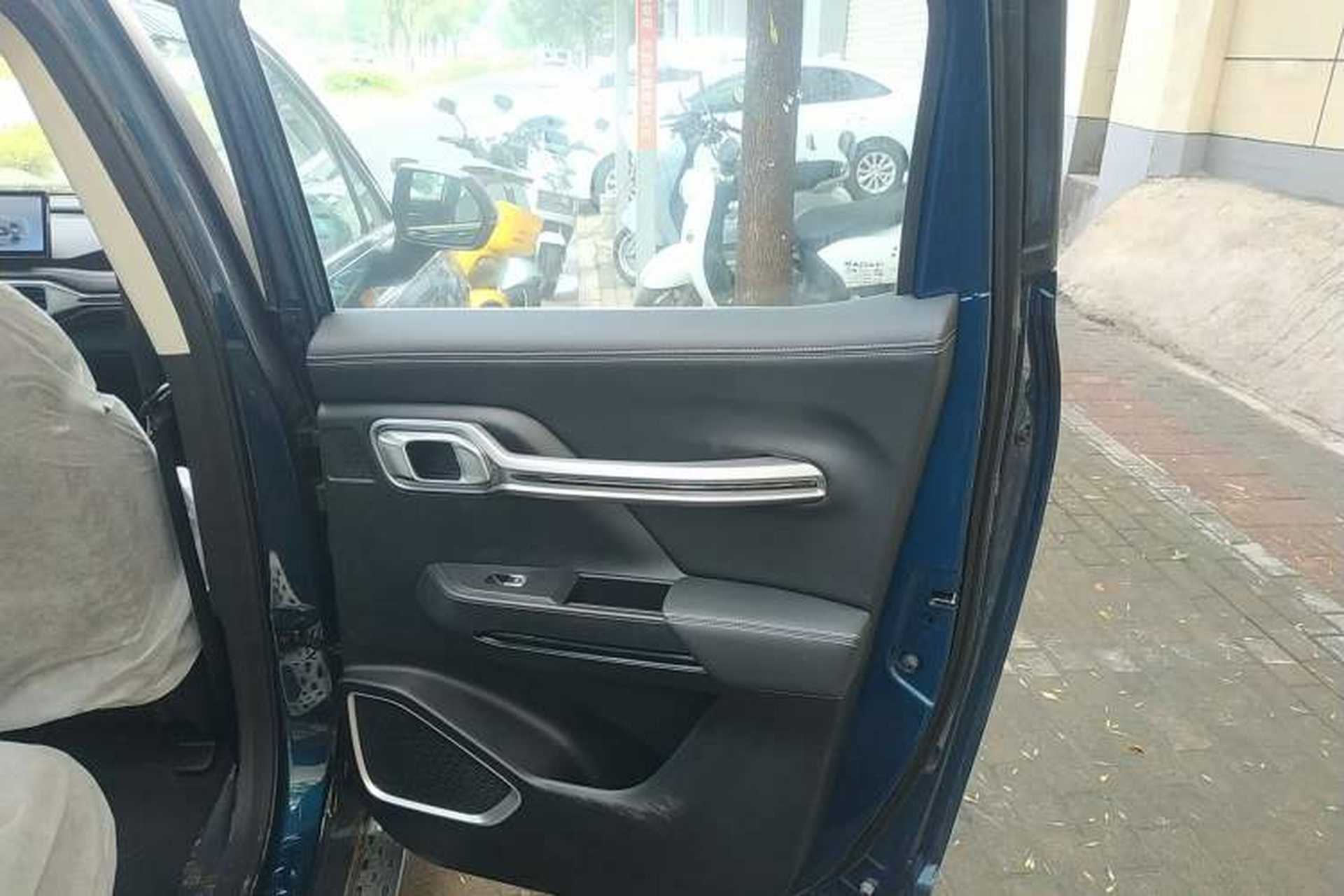Used Radar Horizon 2023 550 km Enjoyment Edition Right Rear Door Interior