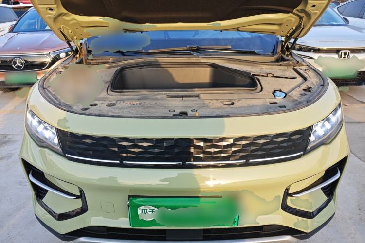 Used Radar Horizon 2023 550 km Creator Edition Engine Bay