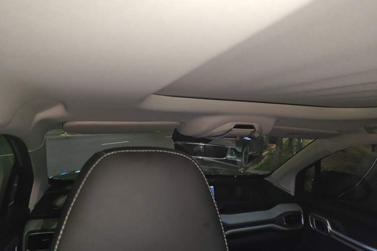 Used Radar Horizon 2023 550 km Enjoyment Edition Headliner