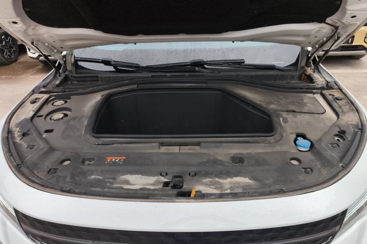 Used Radar Horizon 2023 550 km Creator Edition Engine Bay