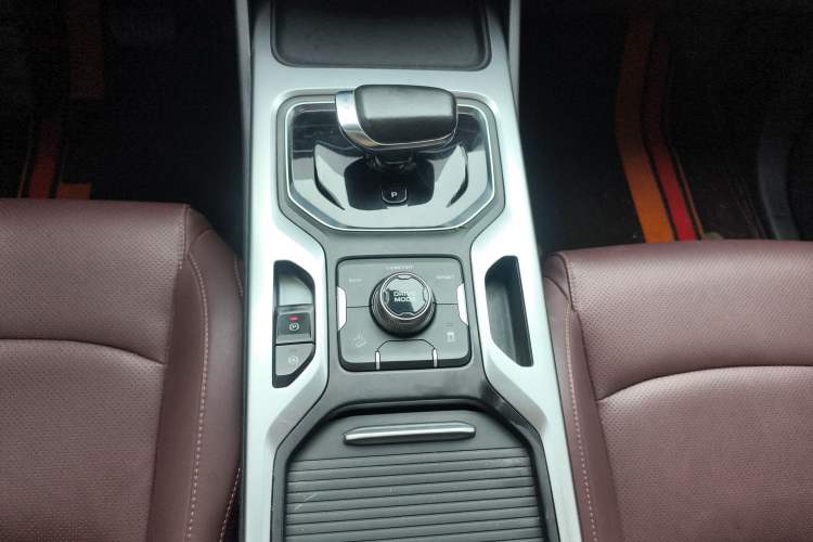 Used Radar Horizon 2023 550 km Creator Edition Gear Lever