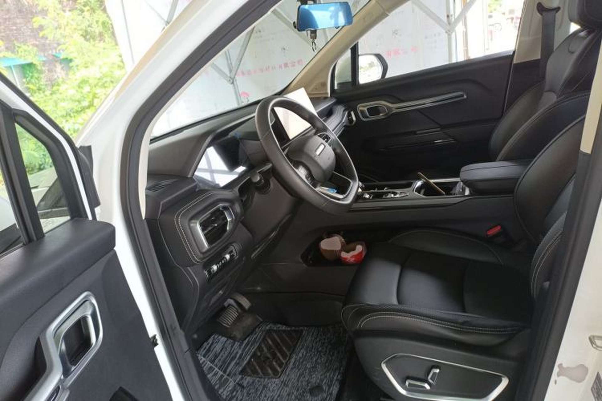 Used Radar Horizon 2023 410 km Entrepreneur Edition Left Front Seat