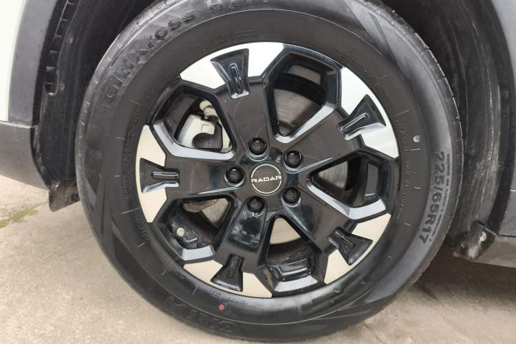 Used Radar Horizon 2023 550 km Creator Edition Left Front Wheel Hub