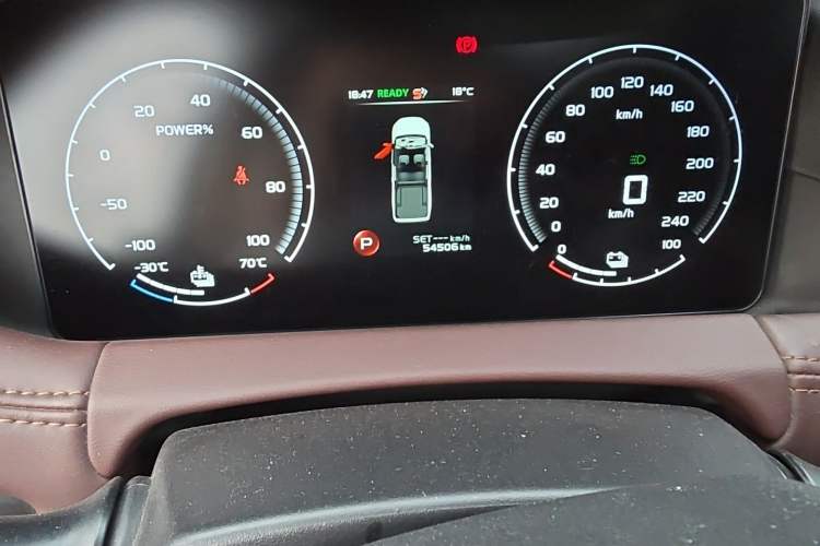 Used Radar Horizon 2023 550 km Creator Edition Odometer Close Up