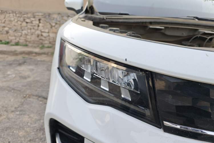 Used Radar Horizon 2023 410 km Entrepreneur Edition Right Front Headlight