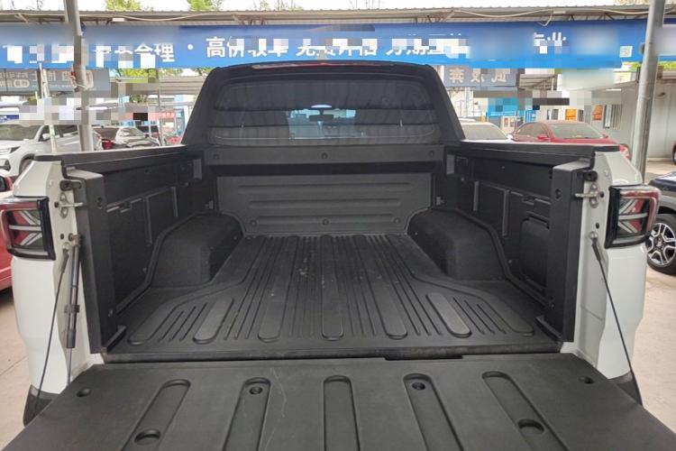 Used Radar Horizon 2023 410 km Science & Innovation Version Trunk