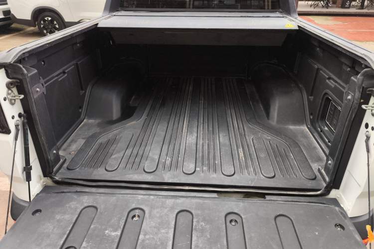 Used Radar Horizon 2023 550 km Creator Edition Trunk