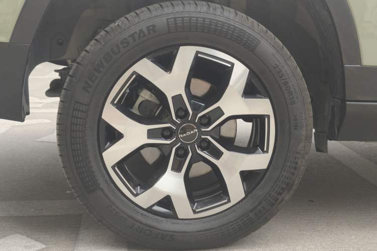 Used Radar Horizon 2024 460 km All-Wheel-Drive Max Version Exterior 9
