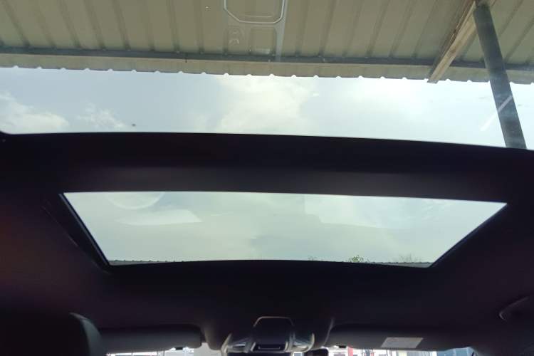 Used Radar Horizon 2024 460 km All-Wheel-Drive Max Version Headliner