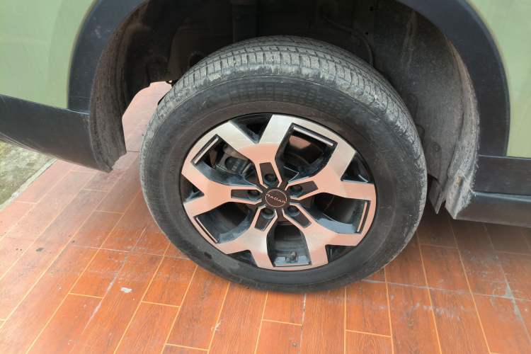 Used Radar Horizon 2024 460 km All-Wheel-Drive Max Version Right Rear Wheel Hub