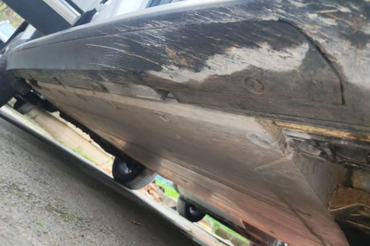 Used Radar Horizon 2024 460 km All-Wheel-Drive Max Version Right Side Sill