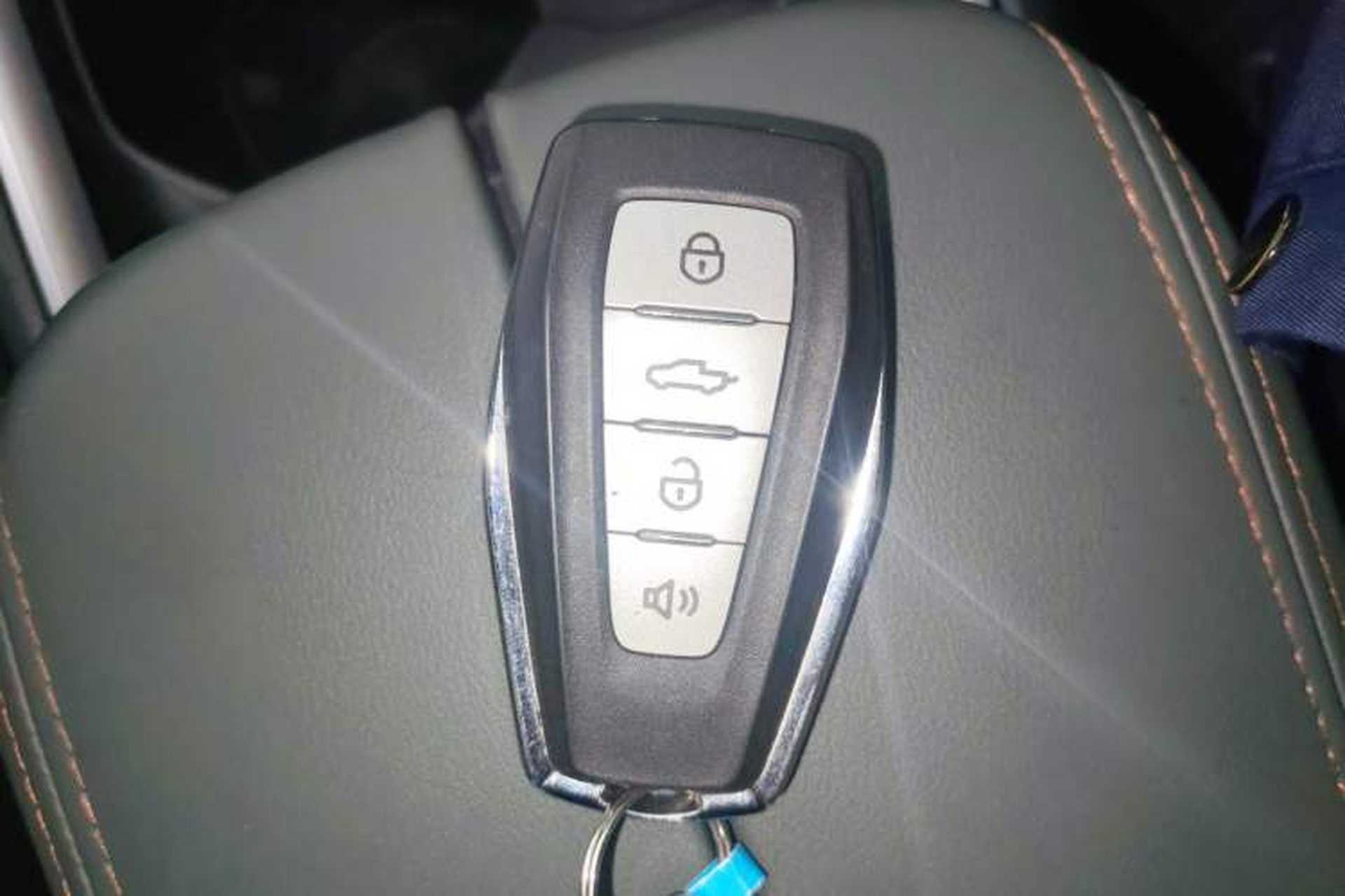 Used Radar Horizon 2024 460 km All-Wheel-Drive Max Version Vehicle Key